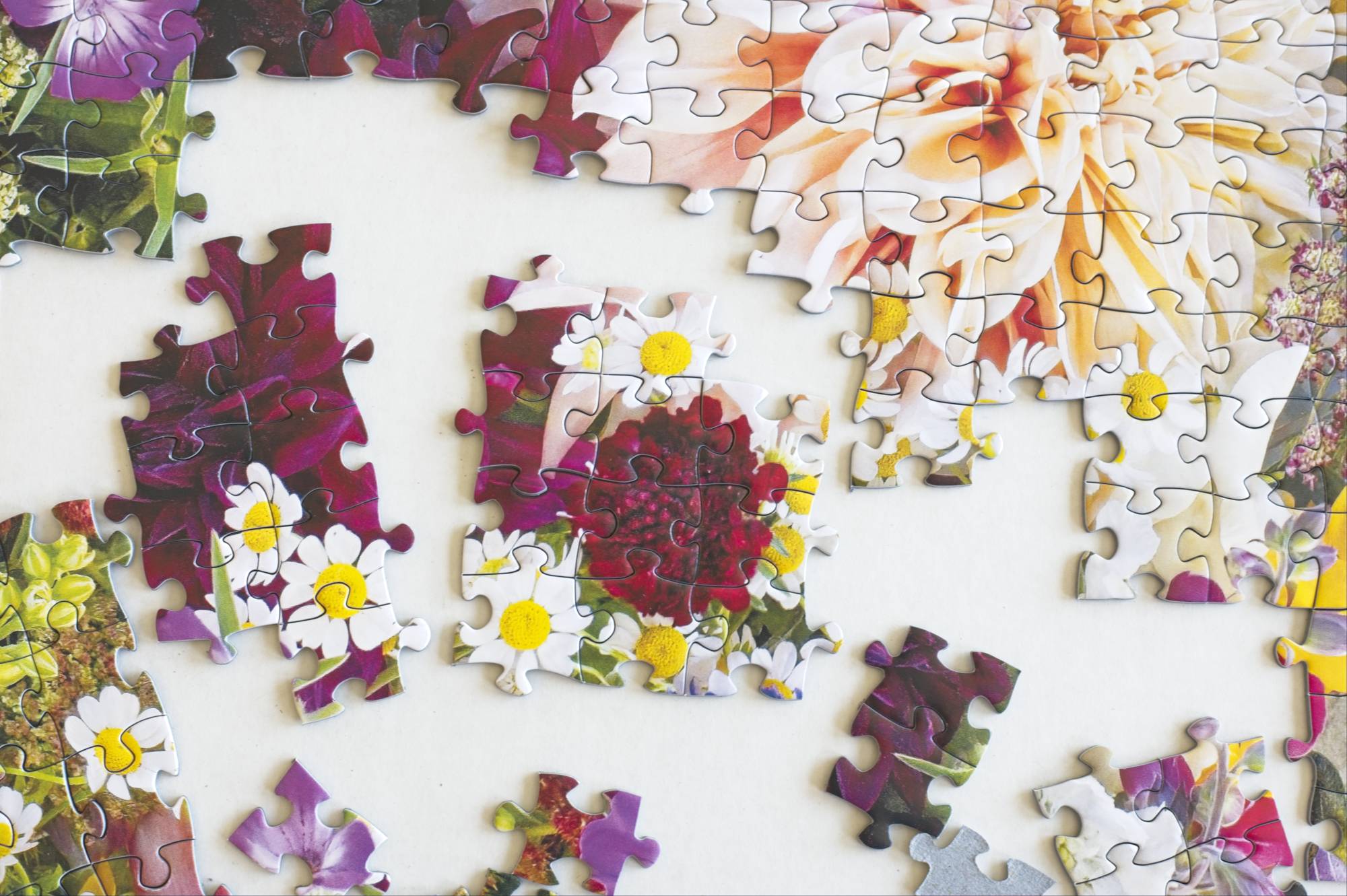 Boxcar Flower Farm Puzzle by DeAnna Tibbs – 500-Piece Floral Art