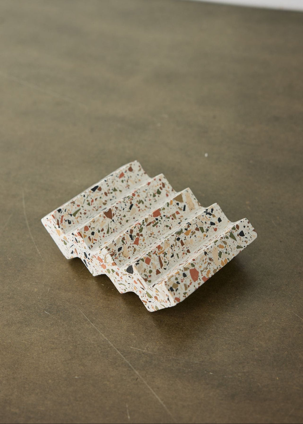 Zig-Zag Neutral Terrazzo Soap Dish